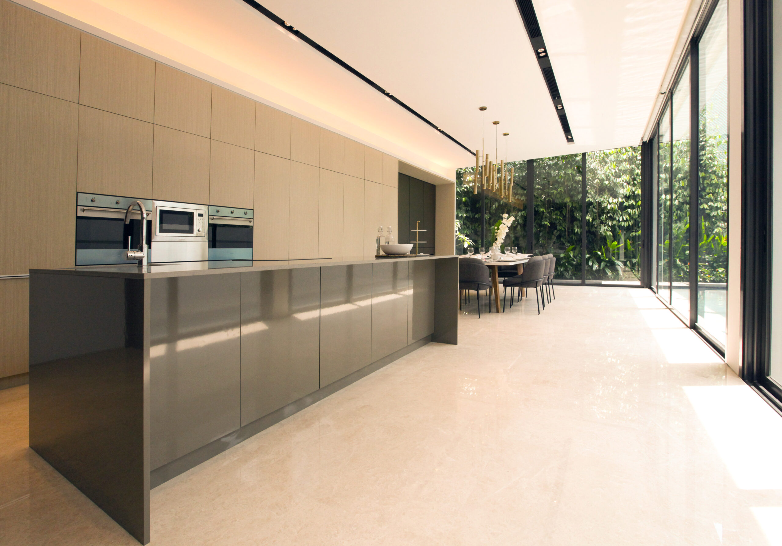 Dyson 8_Dining Room 1