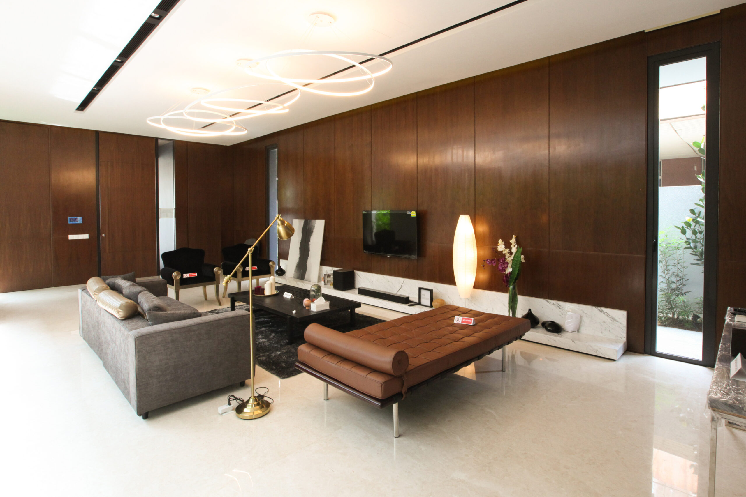 Dyson 8_Living Room 2